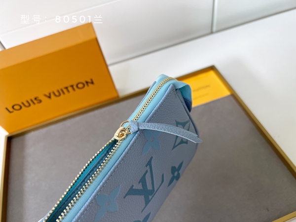 LVコピーウォレット角部分ディテール
